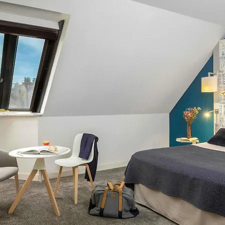 Mercure Centre Gare Montparnasse Hotel 4*
