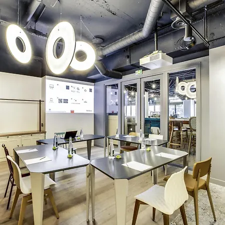 Mercure Centre Gare Montparnasse Hotel 4*