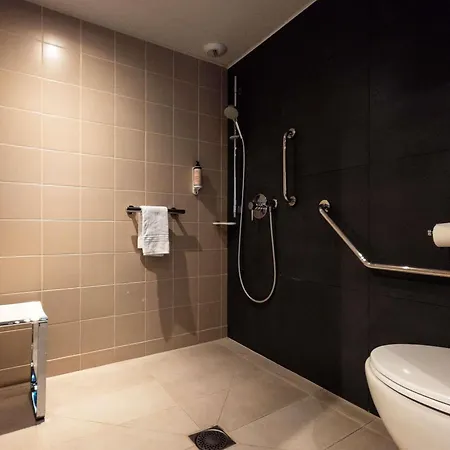 Mercure Centre Gare Montparnasse 4* Parigi