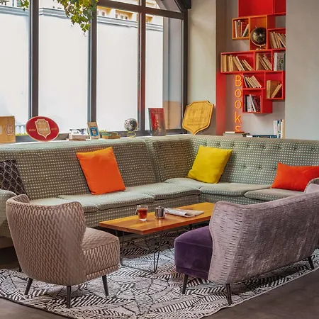Mercure Centre Gare Montparnasse 4*