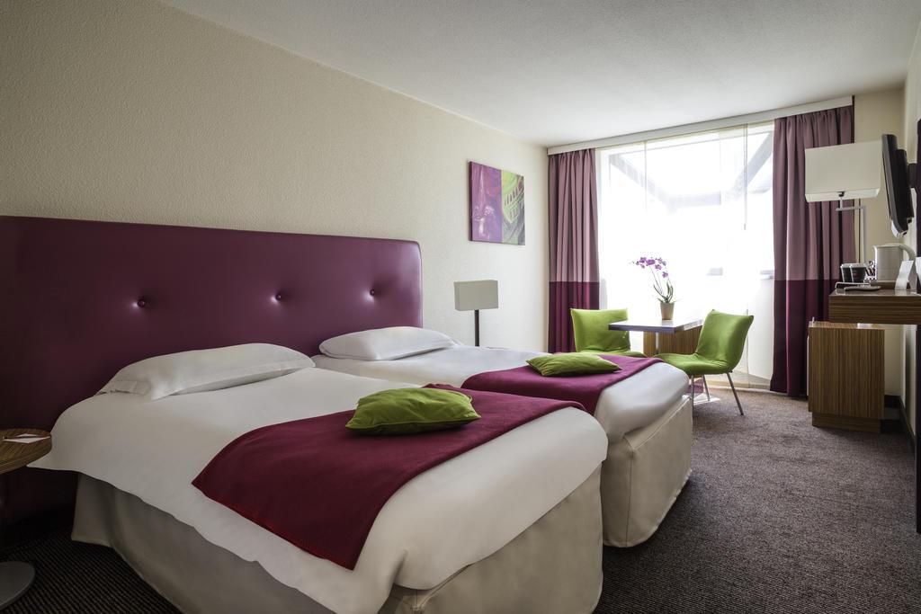 Hotel Mercure Centre Gare Montparnasse Parigi