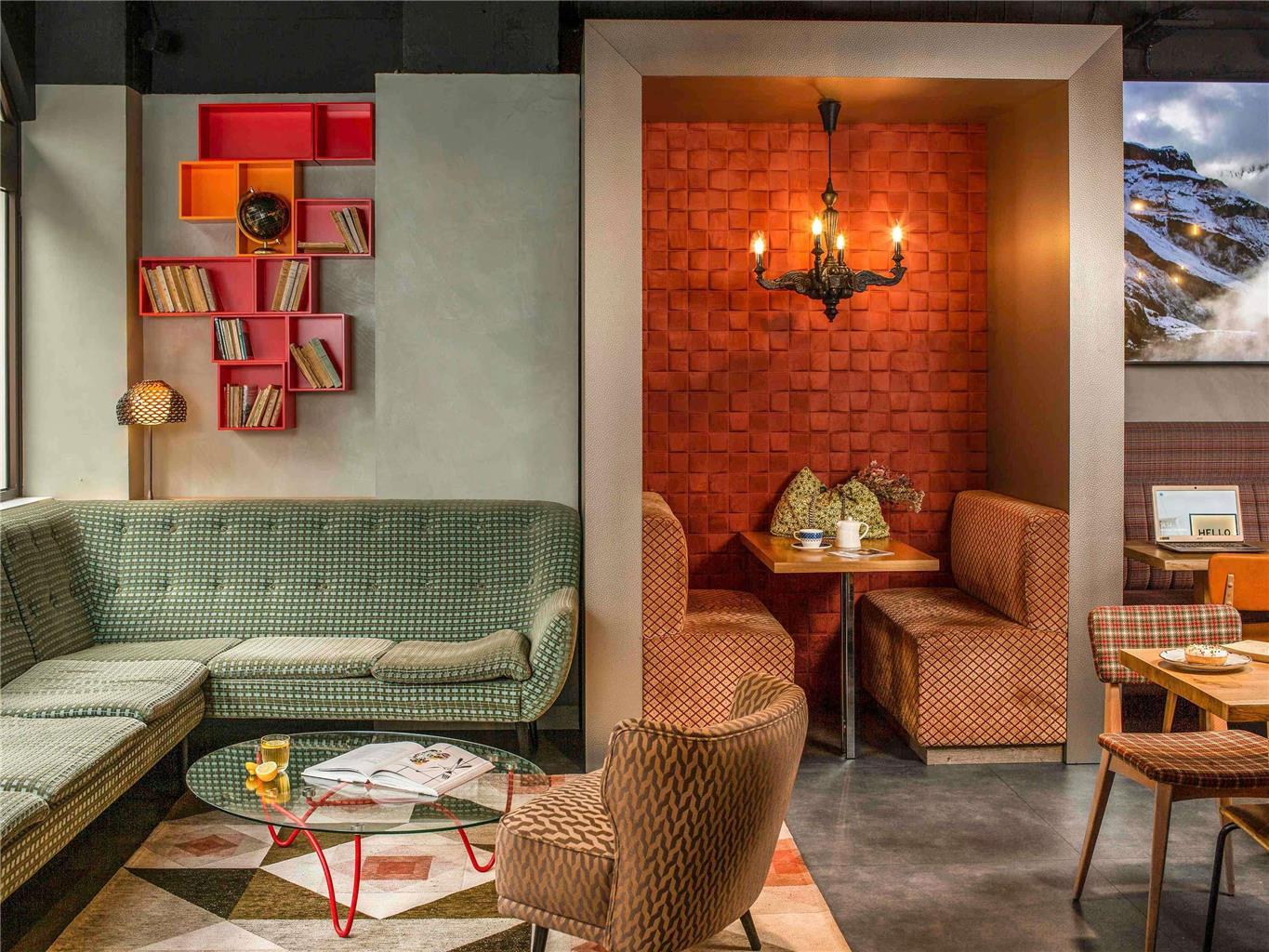 Mercure Centre Gare Montparnasse 4*