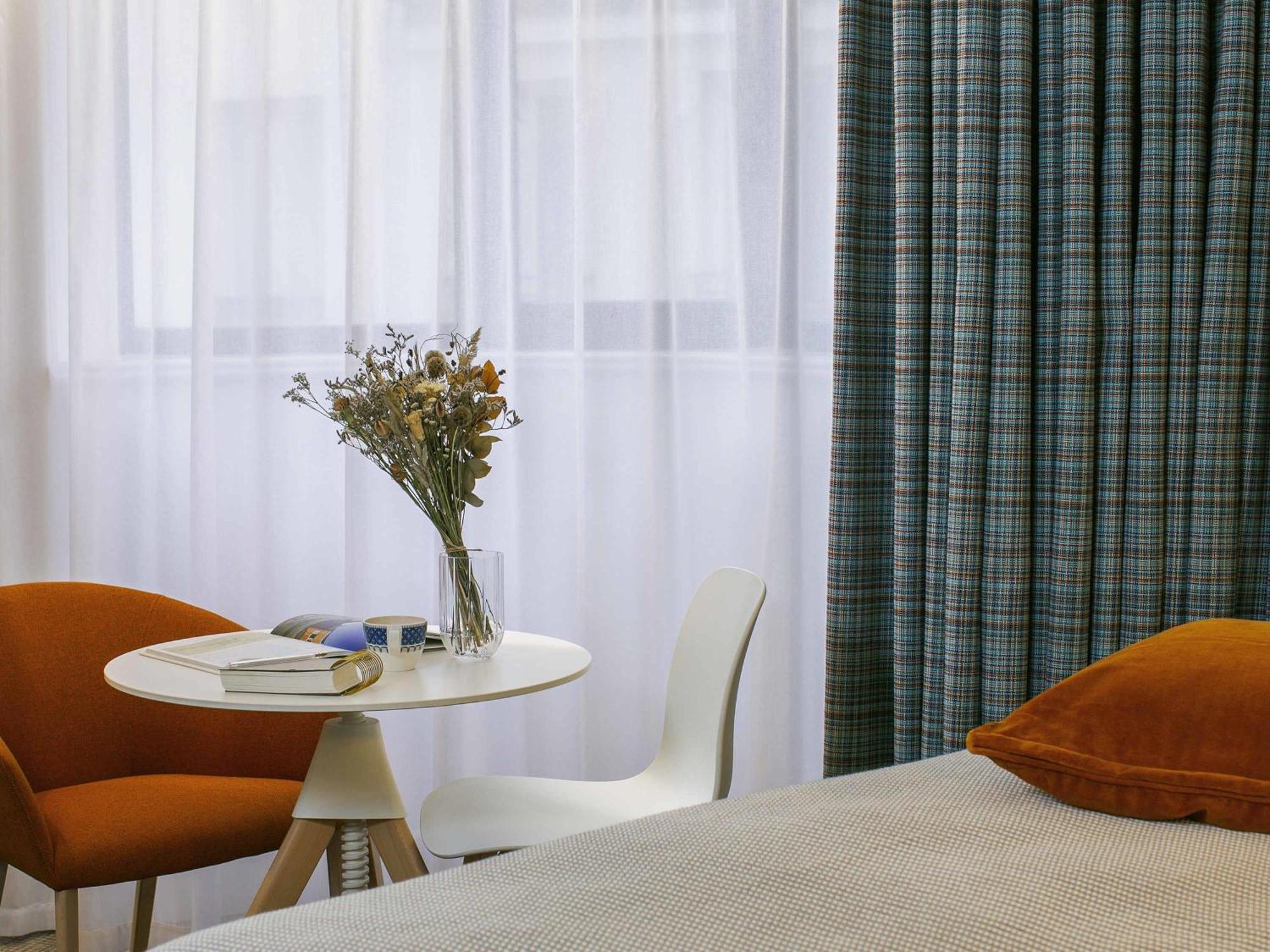 Mercure Centre Gare Montparnasse Hotel Parigi