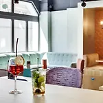 Hotel Mercure Paris Centre Gare Montparnasse