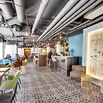 Hotel Mercure Paris Centre Gare Montparnasse